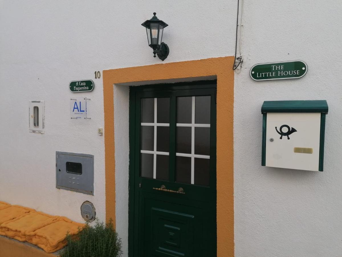 A Casa Pequenina - Escusa, Holiday home *
